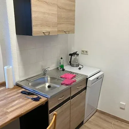 Gemuetliche Einraumwohnung *